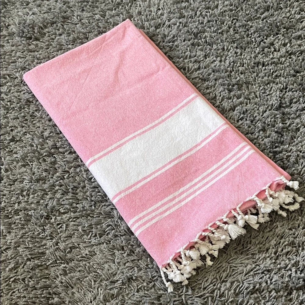 Lane Linen Turkish Beach Towel Pink and White Candy Pink Striped Towel w Tassels